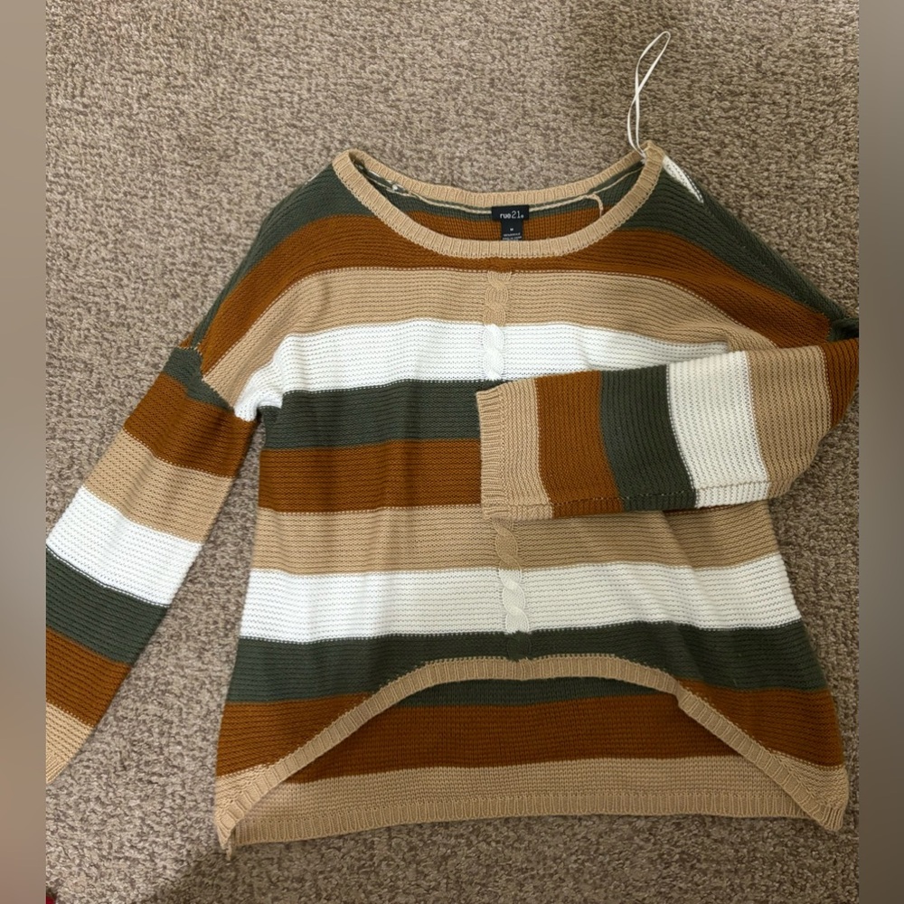 Rue 21 sweater